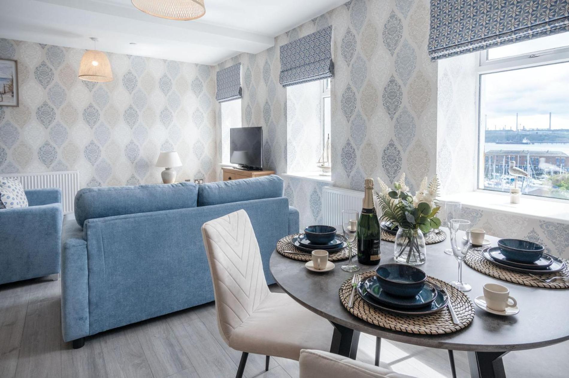 Harbour View - 2 Bedroom Apartment - 米尔福德港 外观 照片